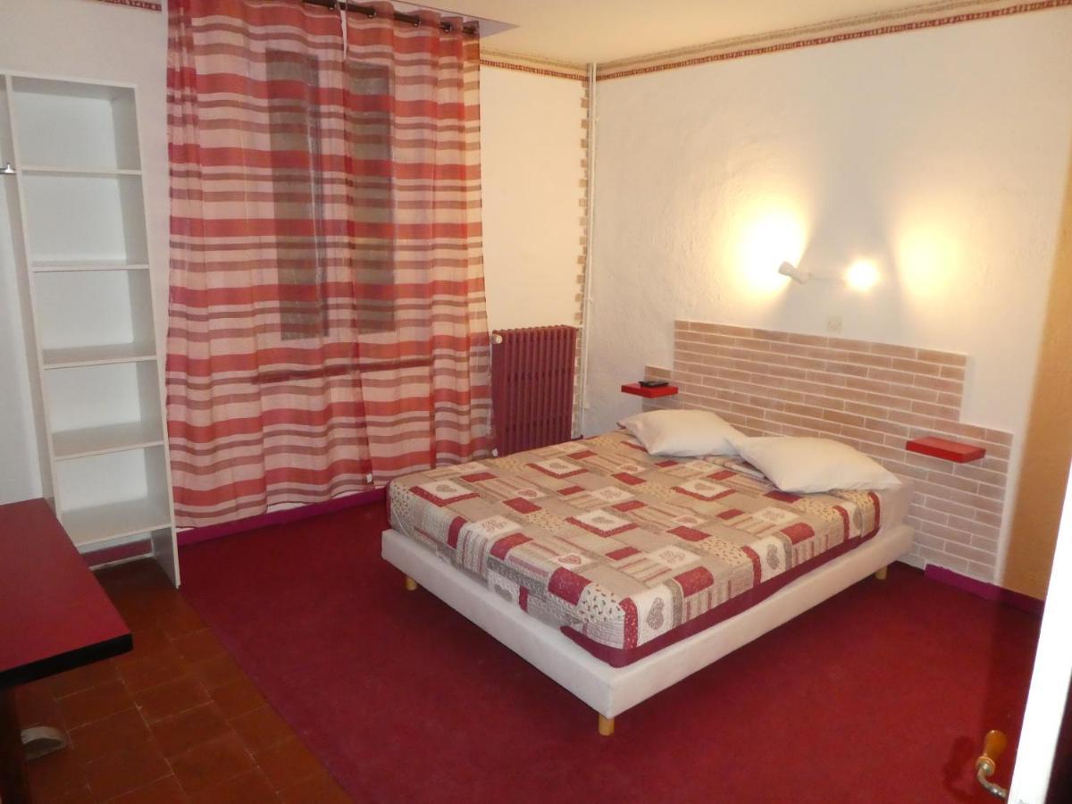 Etanit ! Etape Calme Et Parking Velo, Bicycle - Connection Tous A 1Mn Bus,Train Et Aeroport - Plein Centre De Beziers Pour Visiter,Manger - Chambres Climatisees, Spacieuses Amenagees Pour Singles, Couple, Et Ou Familles - Consigne Et Petit Dej En Plu בזייה מראה חיצוני תמונה
