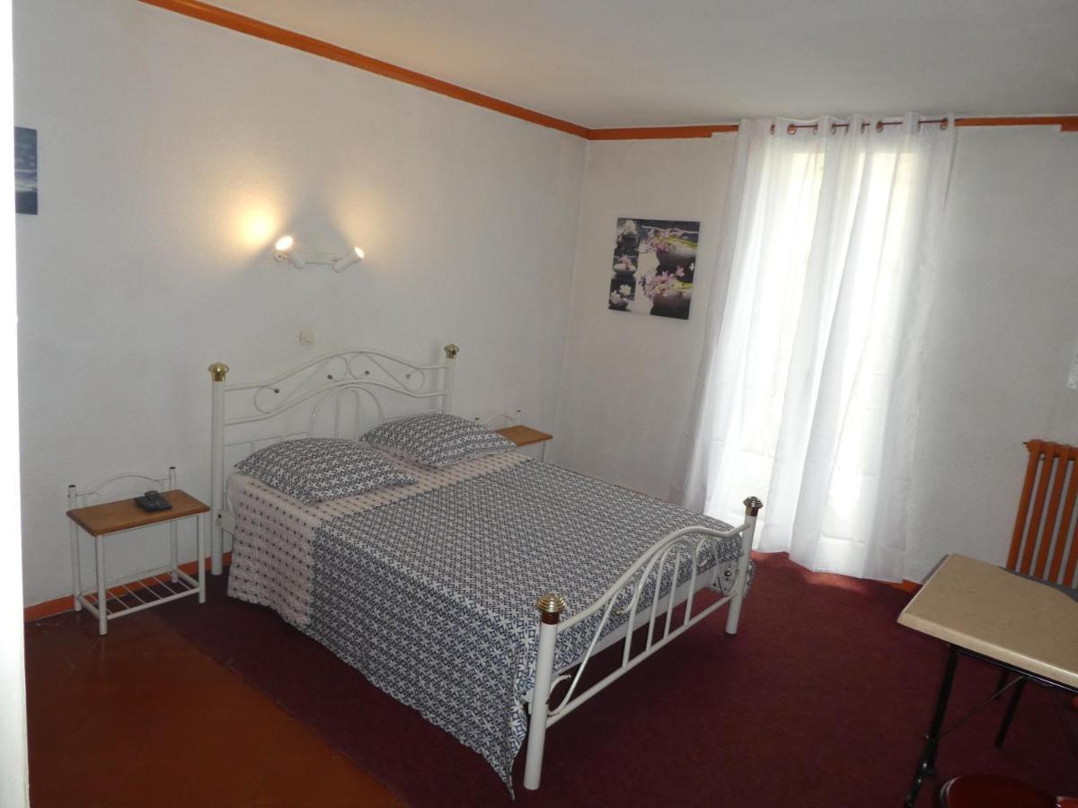 Etanit ! Etape Calme Et Parking Velo, Bicycle - Connection Tous A 1Mn Bus,Train Et Aeroport - Plein Centre De Beziers Pour Visiter,Manger - Chambres Climatisees, Spacieuses Amenagees Pour Singles, Couple, Et Ou Familles - Consigne Et Petit Dej En Plu בזייה מראה חיצוני תמונה