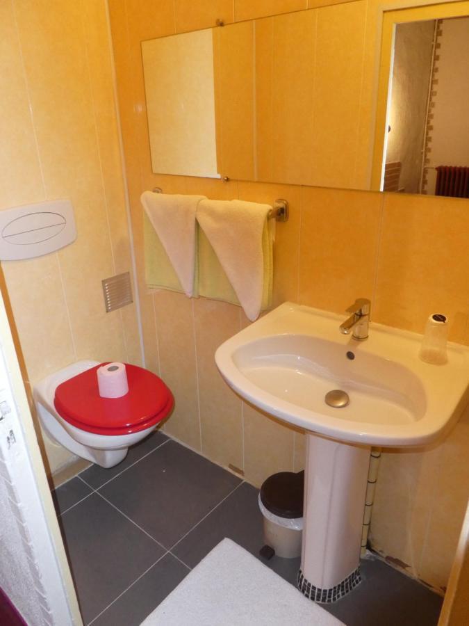 Etanit ! Etape Calme Et Parking Velo, Bicycle - Connection Tous A 1Mn Bus,Train Et Aeroport - Plein Centre De Beziers Pour Visiter,Manger - Chambres Climatisees, Spacieuses Amenagees Pour Singles, Couple, Et Ou Familles - Consigne Et Petit Dej En Plu בזייה מראה חיצוני תמונה